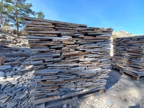 Плитняк златолит серебристый для фасада купить в Камчатском крае